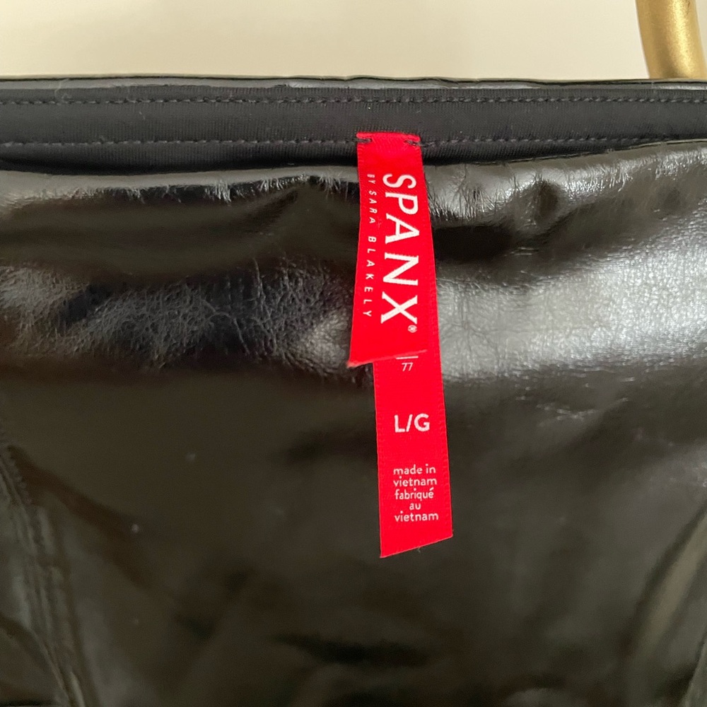 SPANX FAUX patent leather leggings